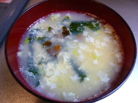 わかめとたまごの中華スープ